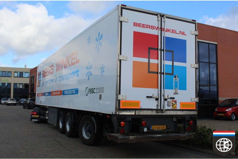 Pacton Z3-002 CARRIER VECTOR 1800 - STEERING AXLE - TAIL LIFT - Refrigerator semi-trailer: picture 2 Pacton Z3-002 CARRIER VECTOR 1800 - STEERING AXLE - TAIL LIFT - Refrigerator semi-trailer: picture 2