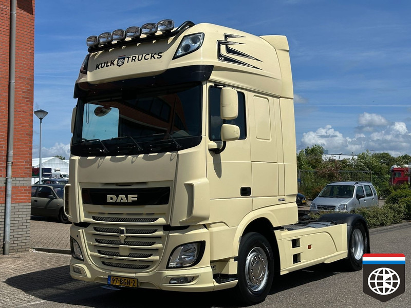 DAF XF 440 FT Super Space / FULL SPOILER / HOLLAND TRUCK - Tractor unit: picture 2 DAF XF 440 FT Super Space / FULL SPOILER / HOLLAND TRUCK - Tractor unit: picture 2