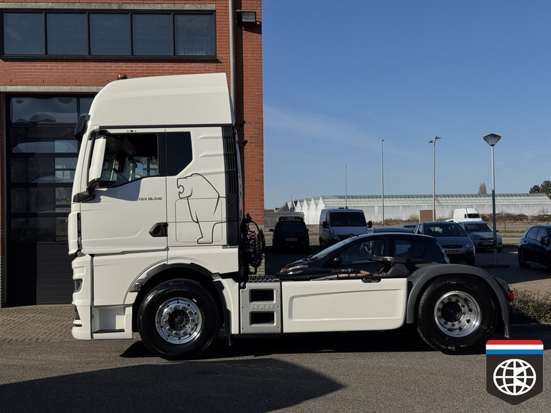 MAN TGX 18 510 RETARDER / FULL AIR / PTO pump / NEW TYRES / CONCOURSTAAT - Tractor unit: picture 3 MAN TGX 18 510 RETARDER / FULL AIR / PTO pump / NEW TYRES / CONCOURSTAAT - Tractor unit: picture 3