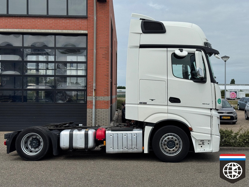 Mercedes-Benz ACTROS - Tractor unit: picture 3 Mercedes-Benz ACTROS - Tractor unit: picture 3
