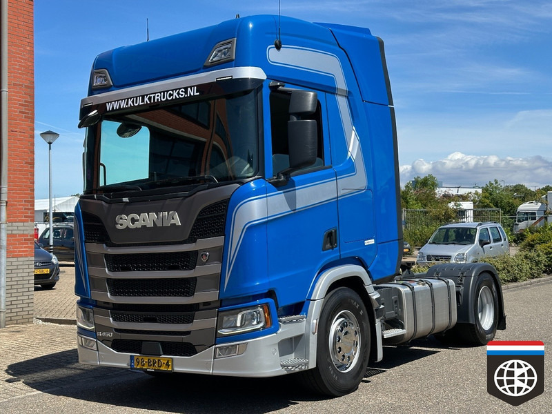 Scania R450 Hydraulics - 2x tank - night A/C - EURO 6 D - Tractor unit: picture 2 Scania R450 Hydraulics - 2x tank - night A/C - EURO 6 D - Tractor unit: picture 2