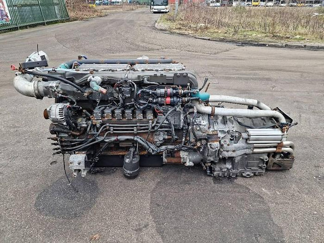 PACCAR PE228C - Spare parts: picture 2 PACCAR PE228C - Spare parts: picture 2