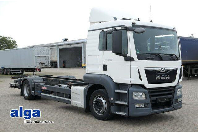MAN 18.330 TGS 4x2, BDF, LBW 2.0to., Liege, Luftfed. - Cab chassis truck: picture 1 MAN 18.330 TGS 4x2, BDF, LBW 2.0to., Liege, Luftfed. - Cab chassis truck: picture 1