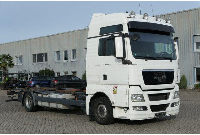 MAN 18.440 TGX 4x2, XXL, BDF, Standklima,Schlafliege - Cab chassis truck: picture 4 MAN 18.440 TGX 4x2, XXL, BDF, Standklima,Schlafliege - Cab chassis truck: picture 4