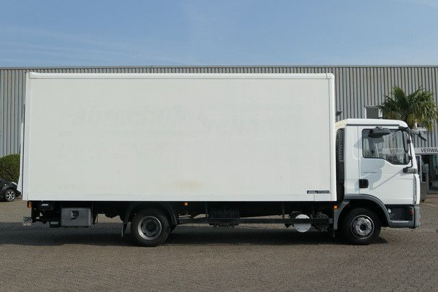 MAN 8.180 TGL 4x2, Fahrschule, LBW, 3. Sitze, 158tkm - Box van: picture 2 MAN 8.180 TGL 4x2, Fahrschule, LBW, 3. Sitze, 158tkm - Box van: picture 2