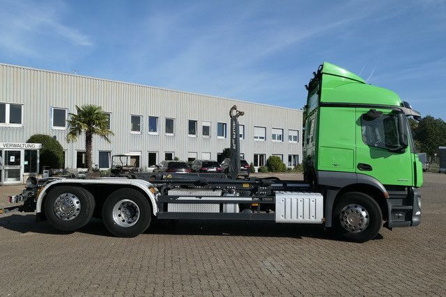 Mercedes-Benz 2546 L Actros 6x2, Meiller RS21.70, Lenk-Lift - Hook lift truck: picture 5 Mercedes-Benz 2546 L Actros 6x2, Meiller RS21.70, Lenk-Lift - Hook lift truck: picture 5