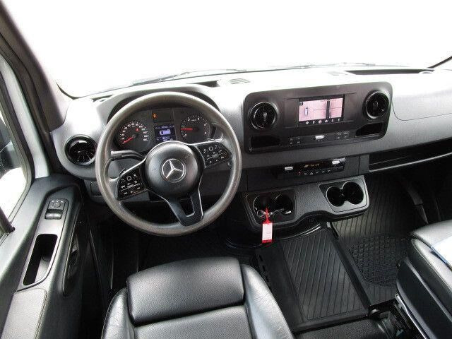 Mercedes-Benz 316 CDI Sprinter, Euro 6, Autom., AHK - Minibus, Passenger van: picture 3 Mercedes-Benz 316 CDI Sprinter, Euro 6, Autom., AHK - Minibus, Passenger van: picture 3