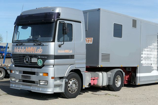 Mercedes-Benz 1843 LS Actros 4x2, Megaspace, Klima,Navi,400tkm - Tractor unit: picture 2 Mercedes-Benz 1843 LS Actros 4x2, Megaspace, Klima,Navi,400tkm - Tractor unit: picture 2