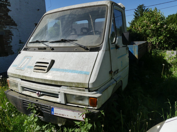 Camion benne Renault Master B80 - Tipper: picture 1 Camion benne Renault Master B80 - Tipper: picture 1