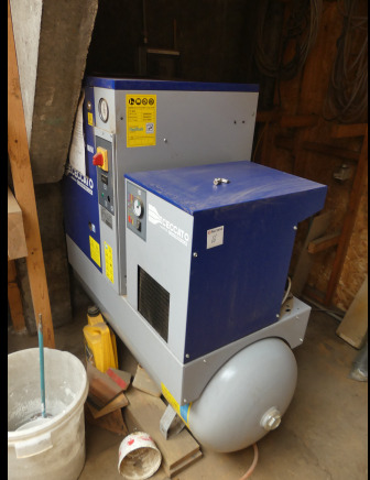 Compresseur avec assécheur CECCATO CSM 7.50 X 200L - Air compressor: picture 1 Compresseur avec assécheur CECCATO CSM 7.50 X 200L - Air compressor: picture 1