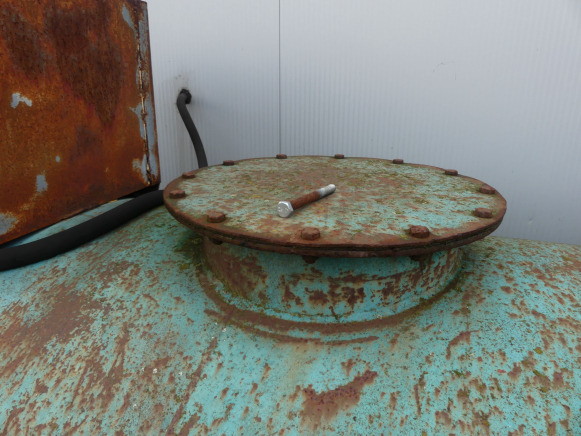 Cuve a mazout avec pompe - Food processing equipment: picture 5 Cuve a mazout avec pompe - Food processing equipment: picture 5