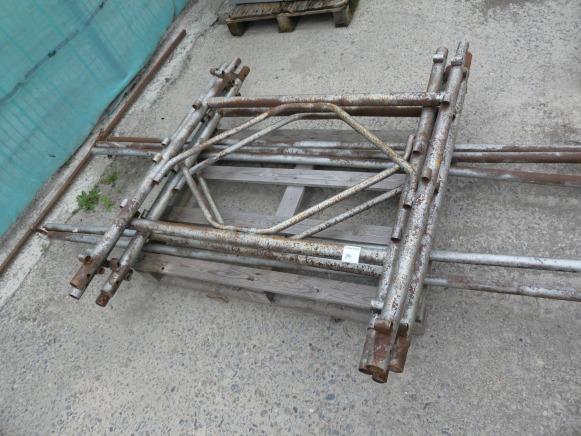 Eléments d'échafaudage - Construction equipment: picture 2 Eléments d'échafaudage - Construction equipment: picture 2