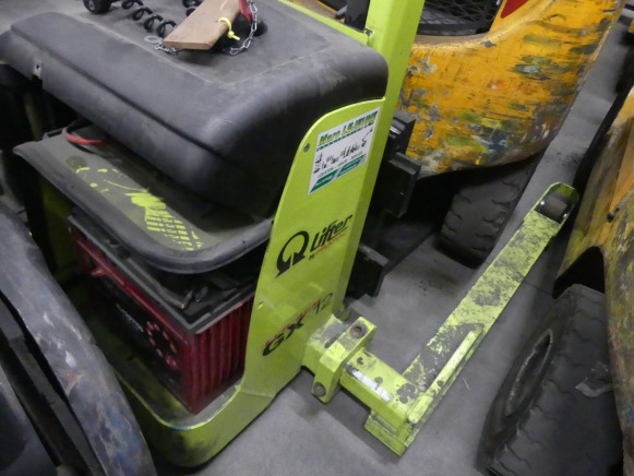 Gerbeur Pramac GX12, Transpalette accompagnant BT SDW160D - Stacker: picture 2 Gerbeur Pramac GX12, Transpalette accompagnant BT SDW160D - Stacker: picture 2