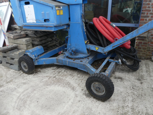 Grue de pose pour blocs cellulaires Nebomat NK375-B - Crane: picture 4 Grue de pose pour blocs cellulaires Nebomat NK375-B - Crane: picture 4