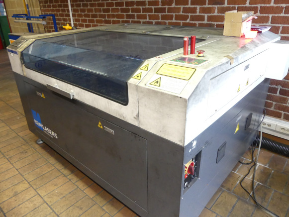 Machine de découpe laser BRM 90130 et gravure laser + extraction - Ref 9760-230 - Metalworking machinery: picture 1 Machine de découpe laser BRM 90130 et gravure laser + extraction - Ref 9760-230 - Metalworking machinery: picture 1