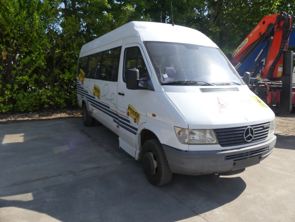 Minibus Mercedes-Benz TN412TE (2000-474.104 km) - Minibus, Passenger van: picture 3 Minibus Mercedes-Benz TN412TE (2000-474.104 km) - Minibus, Passenger van: picture 3