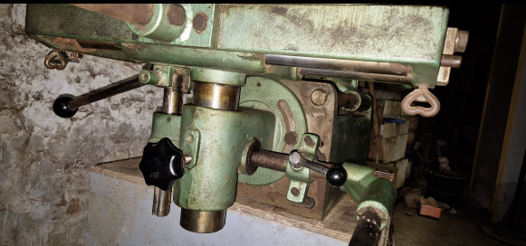 Mortaiseuse RAPID – en parfait état de fonctionnement - Woodworking machinery: picture 4 Mortaiseuse RAPID – en parfait état de fonctionnement - Woodworking machinery: picture 4