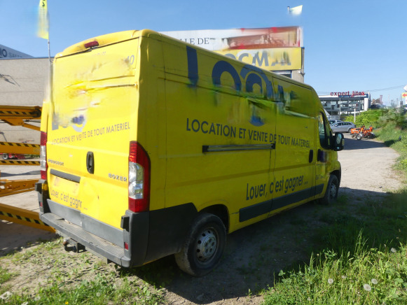 Camionnette Peugeot Boxer (2012-260.459 km) (VF3YCPMFC12203908) - Other machinery: picture 4 Camionnette Peugeot Boxer (2012-260.459 km) (VF3YCPMFC12203908) - Other machinery: picture 4