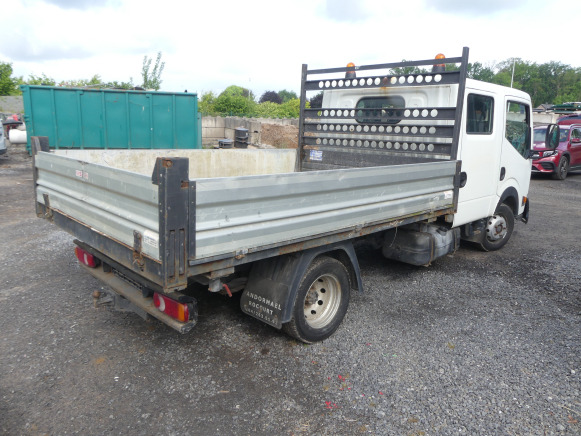 Camionnette double cabine et benne tri benne Nissan Cabstar (2009-215.641 km) - Other machinery: picture 3 Camionnette double cabine et benne tri benne Nissan Cabstar (2009-215.641 km) - Other machinery: picture 3