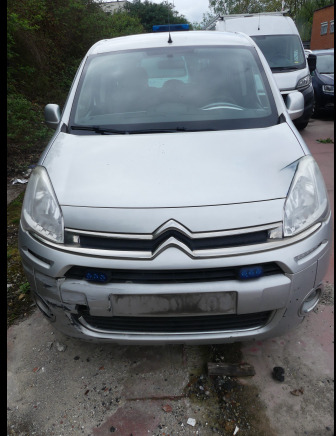 REF:1-GDN-498 - Citroen Berlingo (2013-60.292 km) - Numéro de châssis : VF77J9HP0DJ611290 - Car: picture 2 REF:1-GDN-498 - Citroen Berlingo (2013-60.292 km) - Numéro de châssis : VF77J9HP0DJ611290 - Car: picture 2