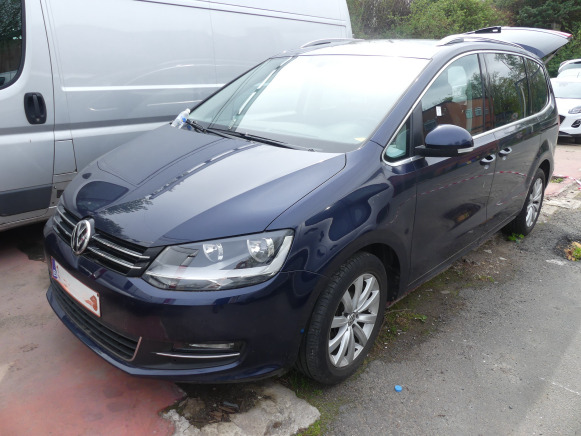 REF:1-PPG-400 - Voiture familiale Volkswagen Sharan (2016-127.502 km) - Numéro de châssis : WVWZZZ7NZHV203410 - Car: picture 1 REF:1-PPG-400 - Voiture familiale Volkswagen Sharan (2016-127.502 km) - Numéro de châssis : WVWZZZ7NZHV203410 - Car: picture 1