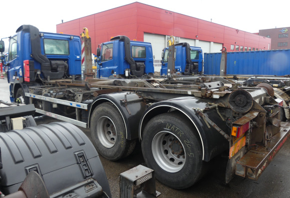 REF:BS-SG-14 - Camion porte container DAF FASCF85 (2007-1.117.773 km) - Container transporter/ Swap body truck: picture 4 REF:BS-SG-14 - Camion porte container DAF FASCF85 (2007-1.117.773 km) - Container transporter/ Swap body truck: picture 4