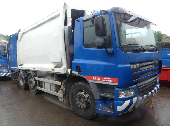 REF:BX-PS-13 - Camion poubelle DAF FAG CF 75 (2010-390.475 km) - Garbage truck: picture 2 REF:BX-PS-13 - Camion poubelle DAF FAG CF 75 (2010-390.475 km) - Garbage truck: picture 2