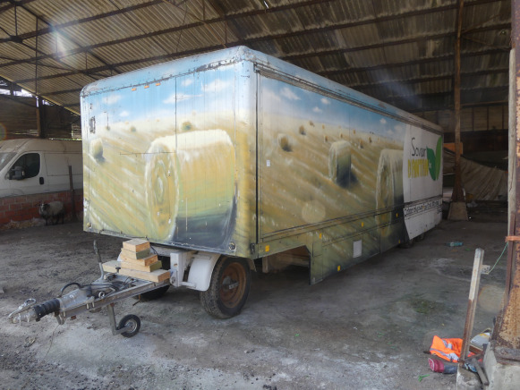Remorque foodtruck 'type Dolly' Valkenars - Vending trailer: picture 1 Remorque foodtruck 'type Dolly' Valkenars - Vending trailer: picture 1