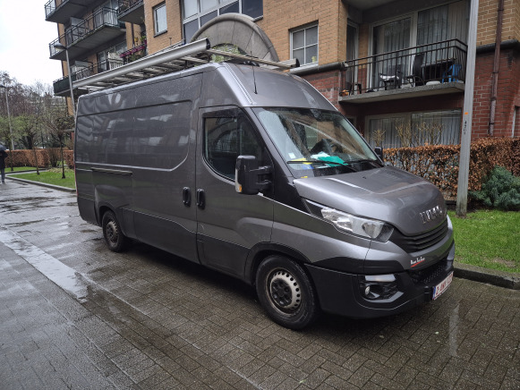 Transport iveco DAILY 3520 L aménagé Easyvan - Van: picture 1 Transport iveco DAILY 3520 L aménagé Easyvan - Van: picture 1
