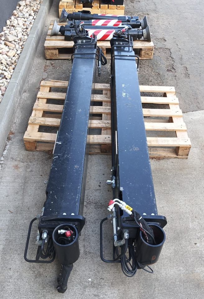 FASSI - PALFINGER - HIAB - HMF - ATLAS additional stabilizers, Zusatzabstützen - Loader crane: picture 2 FASSI - PALFINGER - HIAB - HMF - ATLAS additional stabilizers, Zusatzabstützen - Loader crane: picture 2