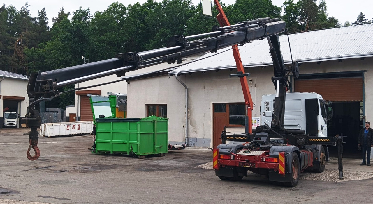 HIAB XS 288 EP-5 HiDuo crane, remote control, extra functions, Ladekran, Kran, g - Loader crane: picture 2 HIAB XS 288 EP-5 HiDuo crane, remote control, extra functions, Ladekran, Kran, g - Loader crane: picture 2