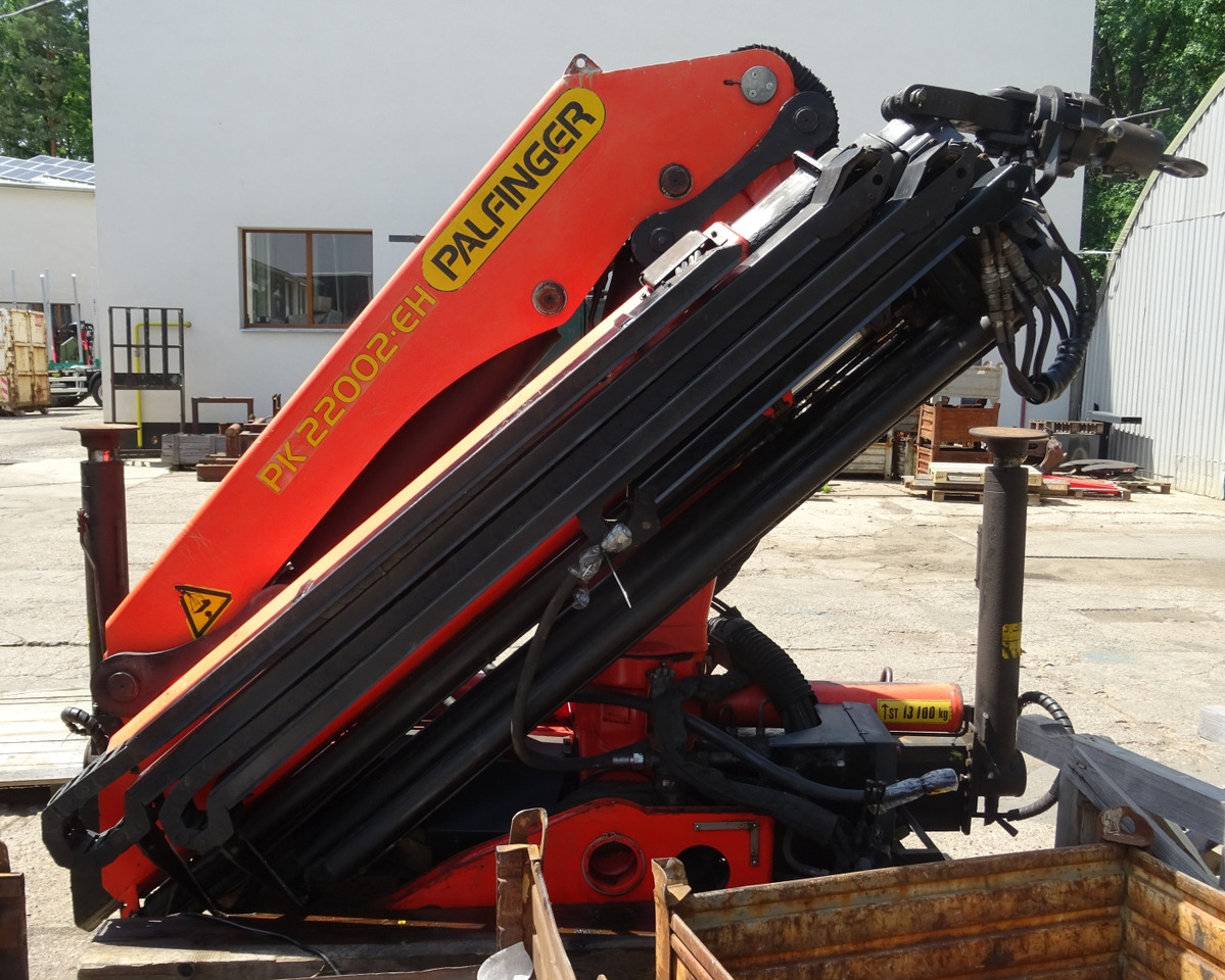 PALFINGER PK 22002-EH D crane - remote control, extra functions, Ladekran, Kran, - Loader crane: picture 1 PALFINGER PK 22002-EH D crane - remote control, extra functions, Ladekran, Kran, - Loader crane: picture 1