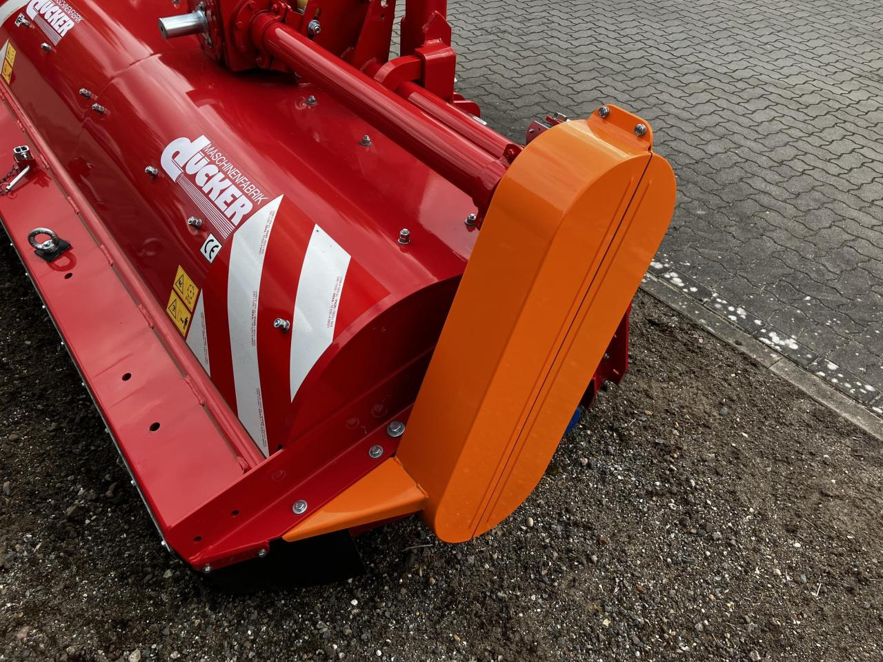Dücker UM-27 F G7 - Flail mower: picture 3 Dücker UM-27 F G7 - Flail mower: picture 3