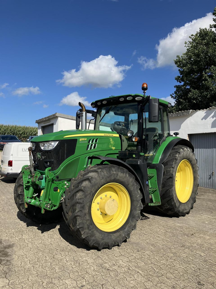 John Deere 6155R - Farm tractor: picture 2 John Deere 6155R - Farm tractor: picture 2