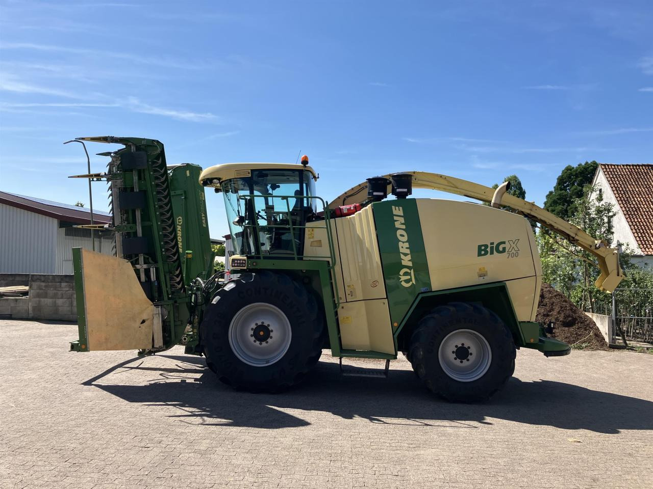 Krone BIG X 700 - Forage harvester: picture 3 Krone BIG X 700 - Forage harvester: picture 3