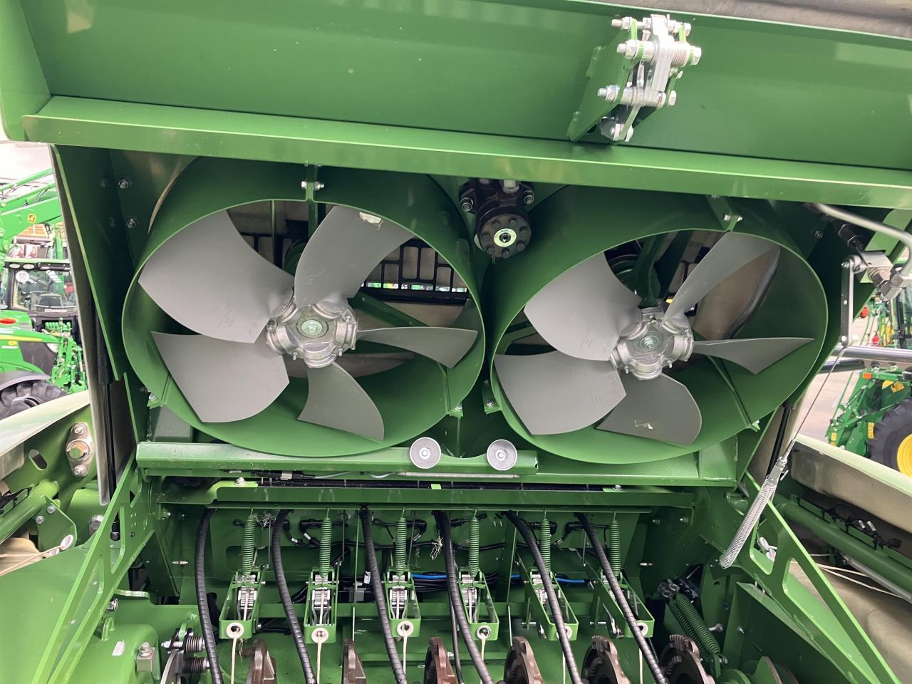 Square baler Krone Big Pack 1270 VC: picture 30