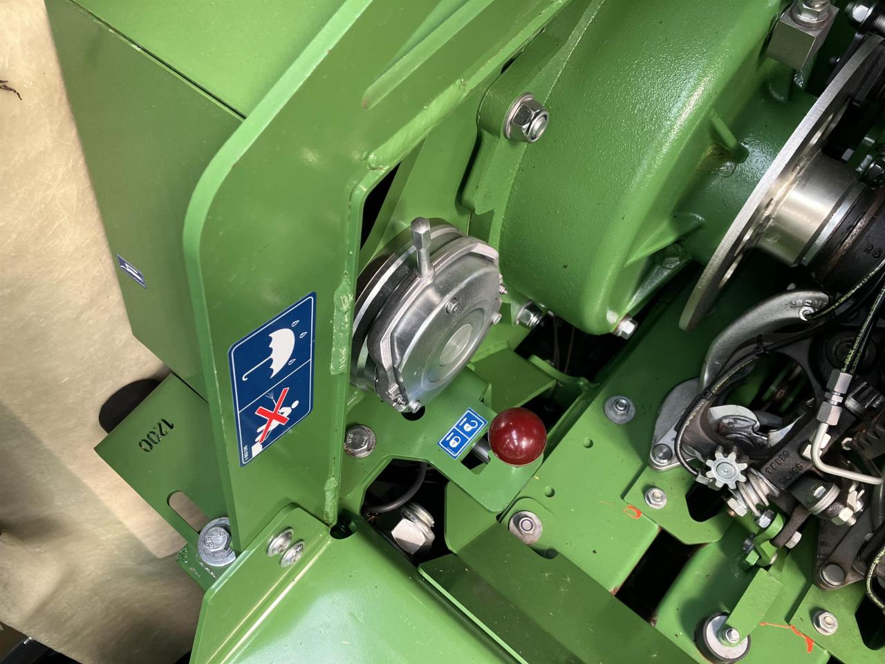 Square baler Krone Big Pack 1270 VC: picture 28