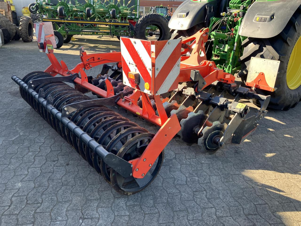 Kuhn 303 - Disc harrow: picture 5 Kuhn 303 - Disc harrow: picture 5