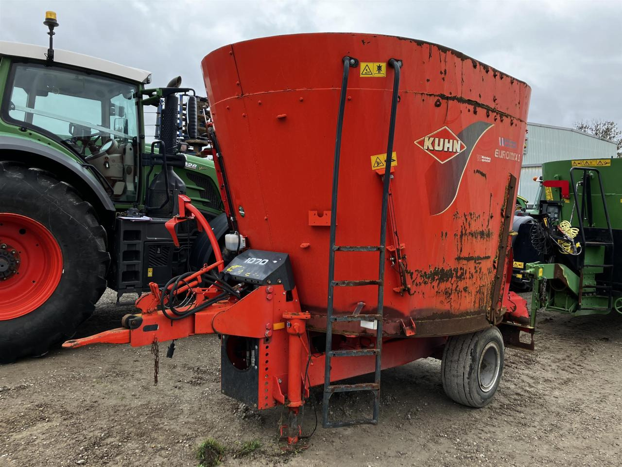 Kuhn Euromix I - Forage mixer wagon: picture 2 Kuhn Euromix I - Forage mixer wagon: picture 2