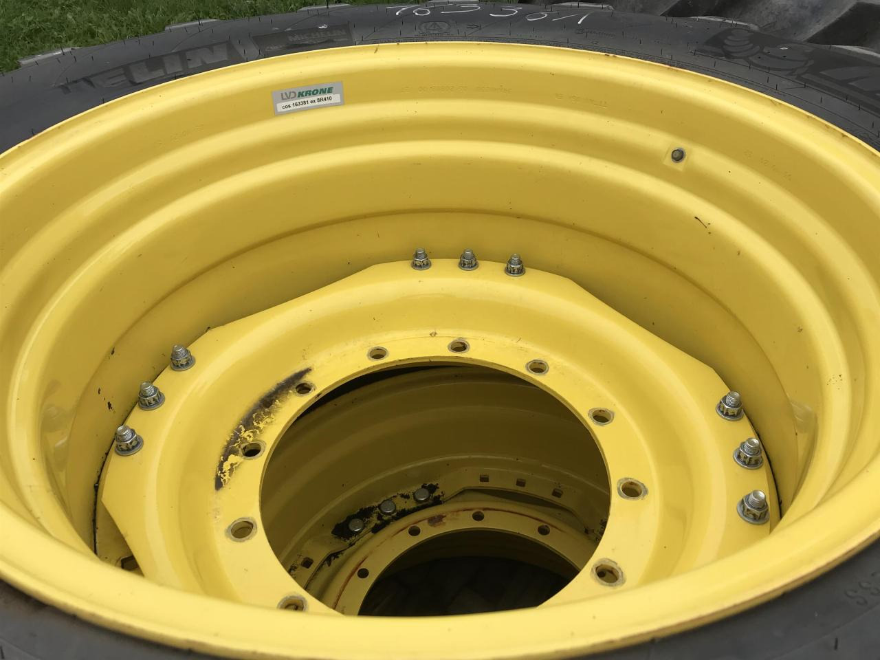 Michelin 650/60R34 - Tire for Agricultural machinery: picture 4 Michelin 650/60R34 - Tire for Agricultural machinery: picture 4