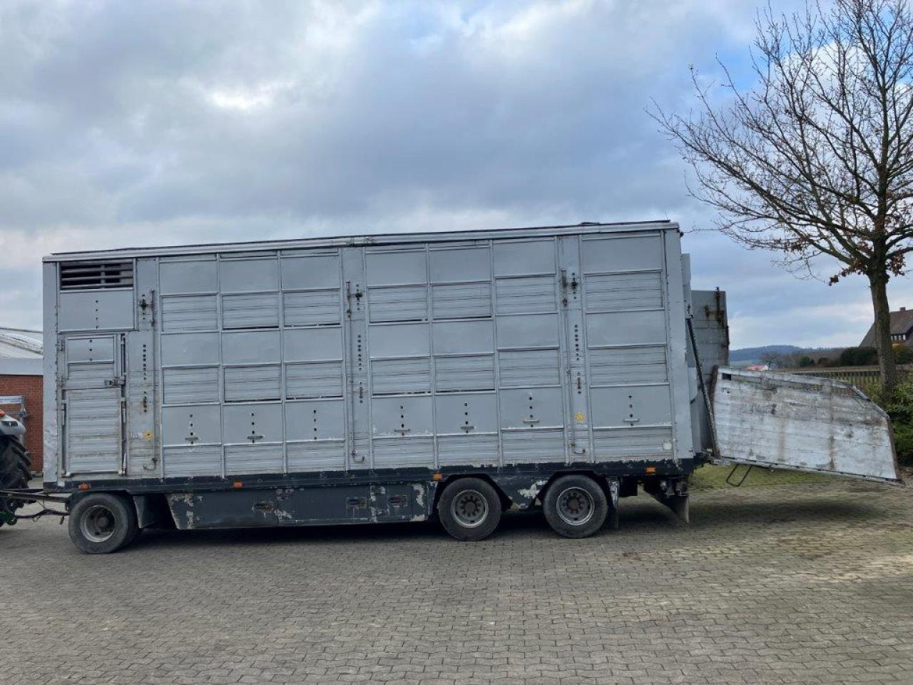 Pezzaioli 3-Stock - Farm trailer: picture 1 Pezzaioli 3-Stock - Farm trailer: picture 1