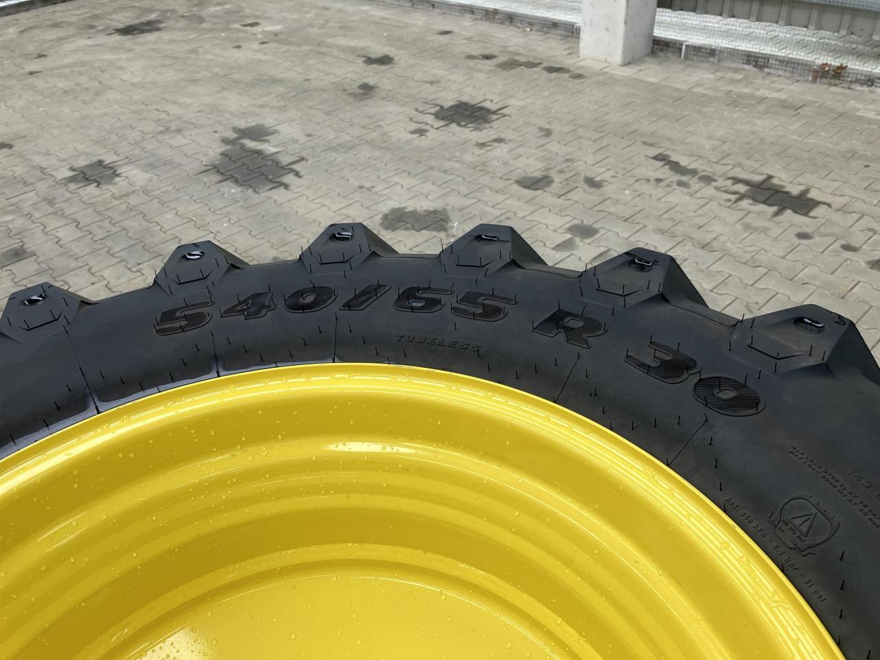 Trelleborg 540/65R30 - Tire for Agricultural machinery: picture 2 Trelleborg 540/65R30 - Tire for Agricultural machinery: picture 2