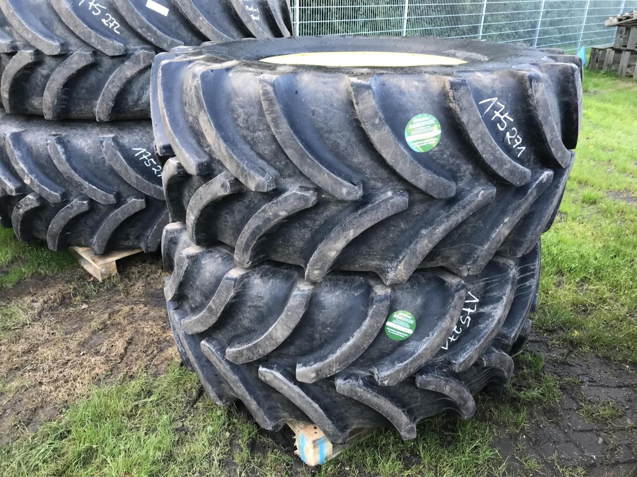 Vredestein 600/70R30 - Tire for Agricultural machinery: picture 2 Vredestein 600/70R30 - Tire for Agricultural machinery: picture 2