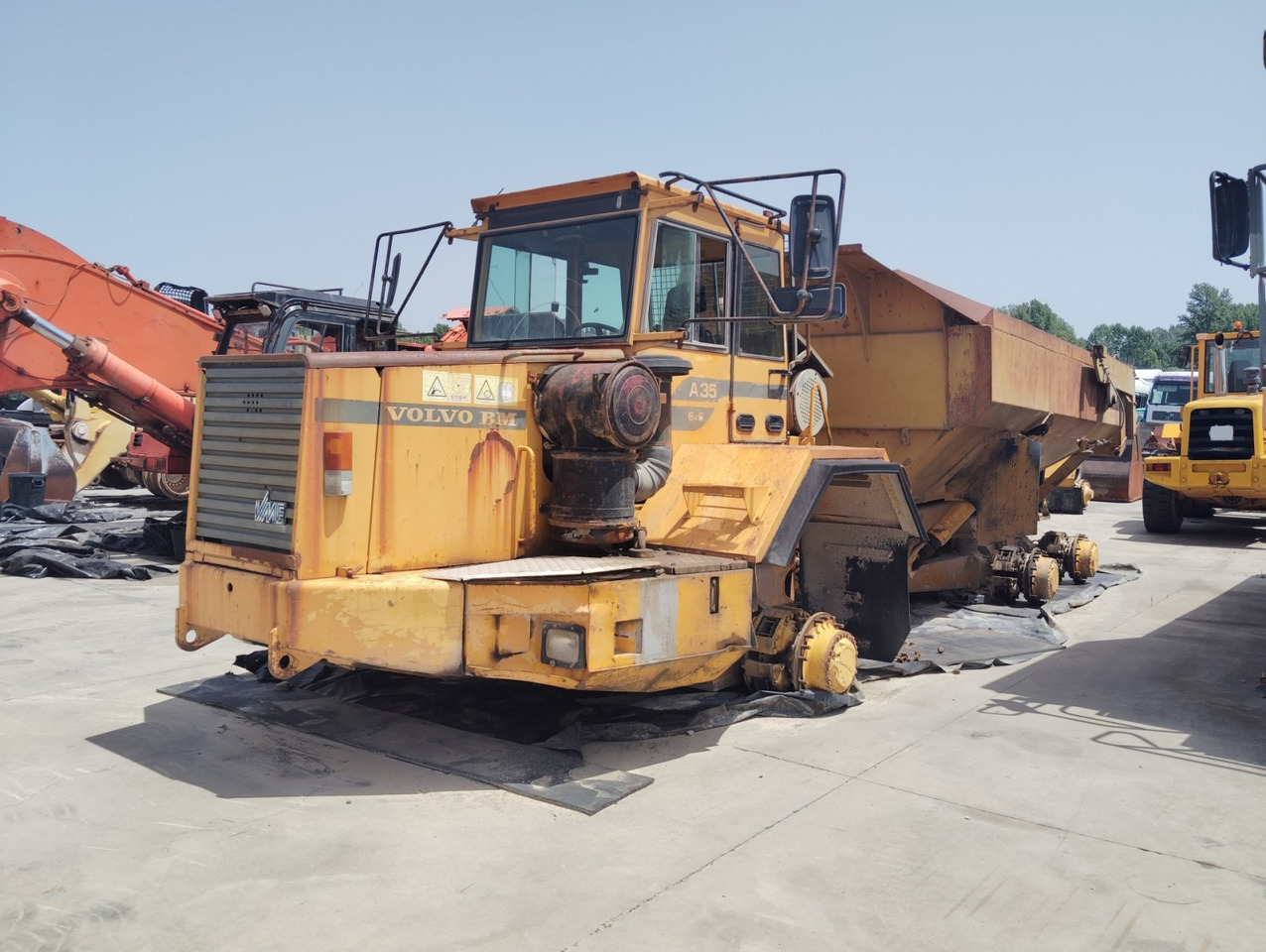 DUMPER ARTICULADO VOLVO A35 - Articulated dumper: picture 1 DUMPER ARTICULADO VOLVO A35 - Articulated dumper: picture 1