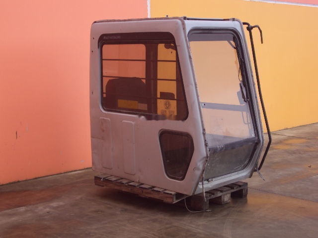 Fiat-Hitachi A Fiat-Hitachi FH150 - Cab for Excavator: picture 2 Fiat-Hitachi A Fiat-Hitachi FH150 - Cab for Excavator: picture 2
