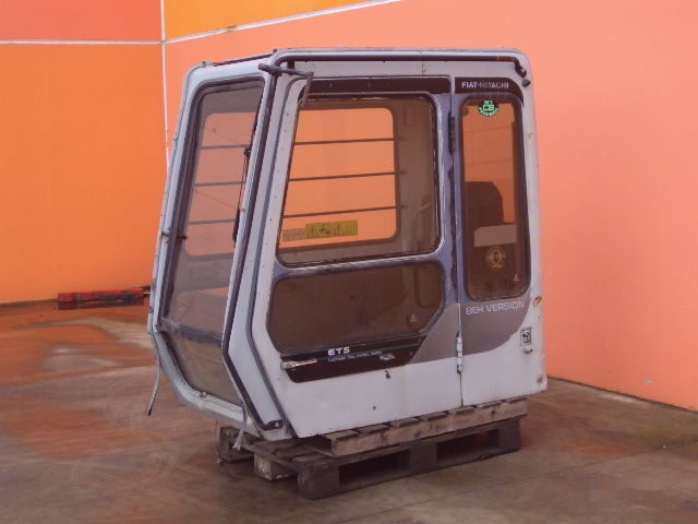 Fiat-Hitachi A Fiat-Hitachi FH150 - Cab for Excavator: picture 1 Fiat-Hitachi A Fiat-Hitachi FH150 - Cab for Excavator: picture 1