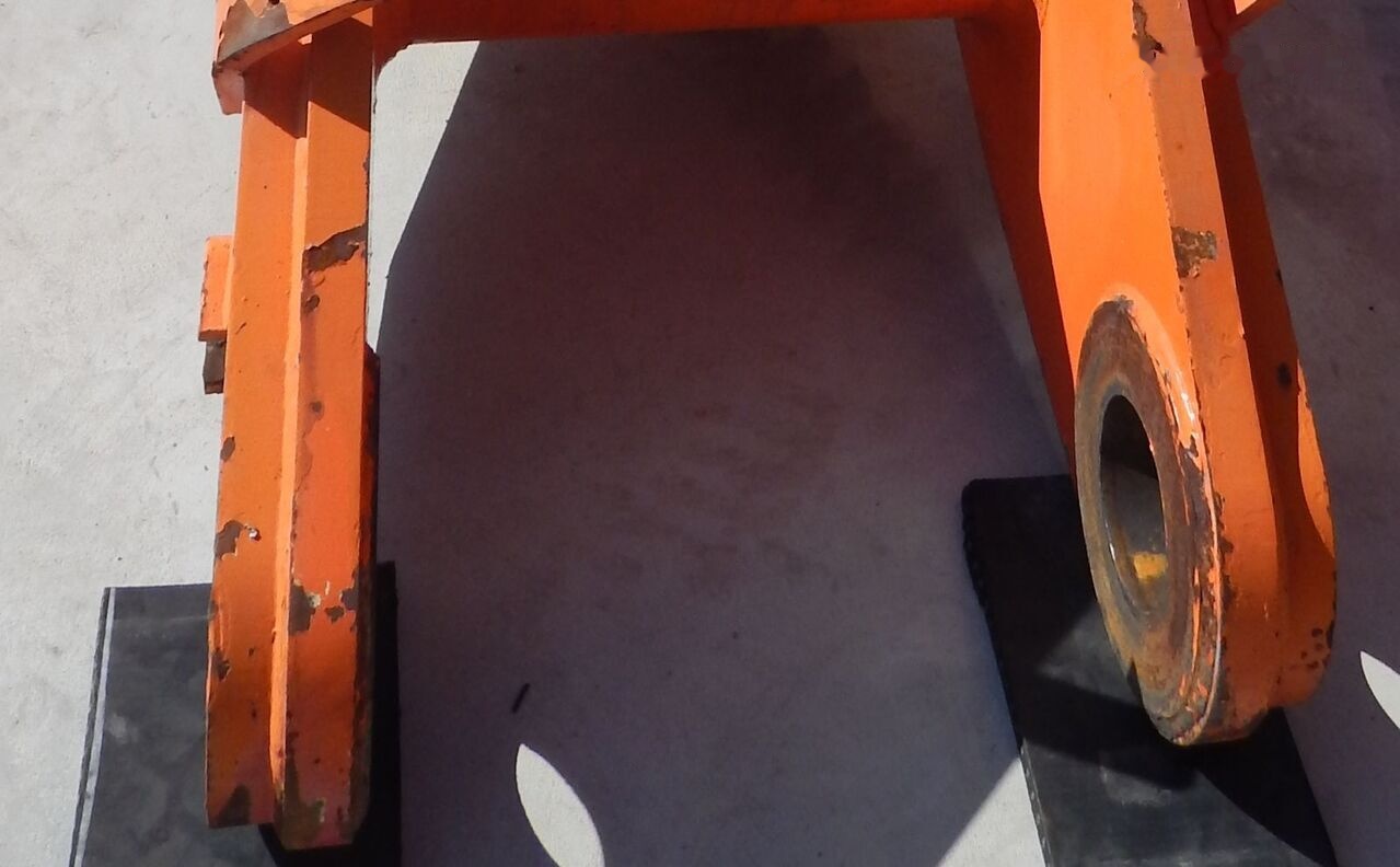 Hitachi EX550 - Boom for Excavator: picture 2 Hitachi EX550 - Boom for Excavator: picture 2