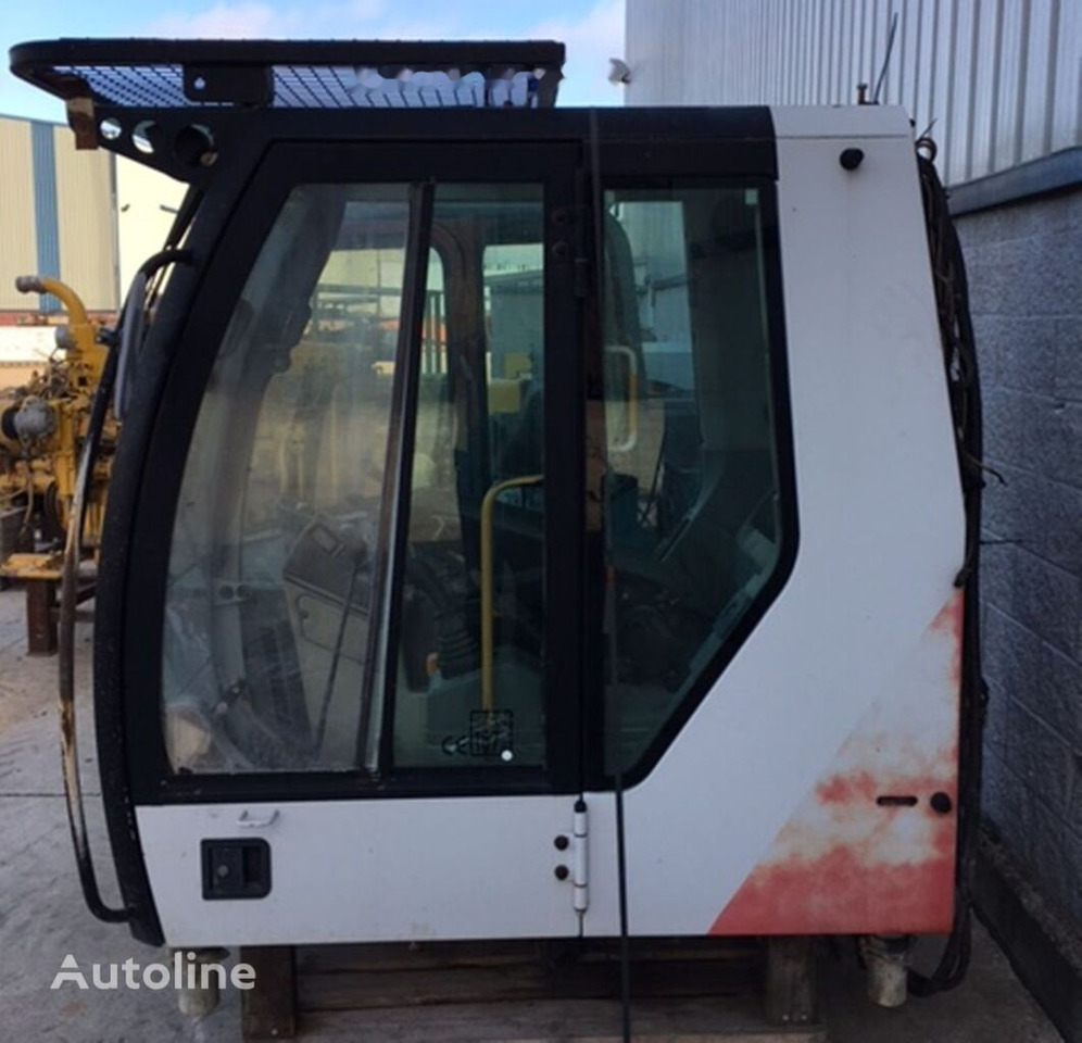 O&K A O&K - Cab for Excavator: picture 5 O&K A O&K - Cab for Excavator: picture 5