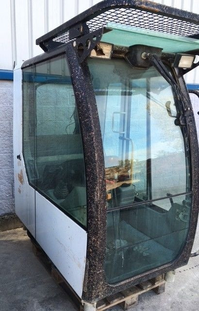 O&K A O&K - Cab for Excavator: picture 3 O&K A O&K - Cab for Excavator: picture 3