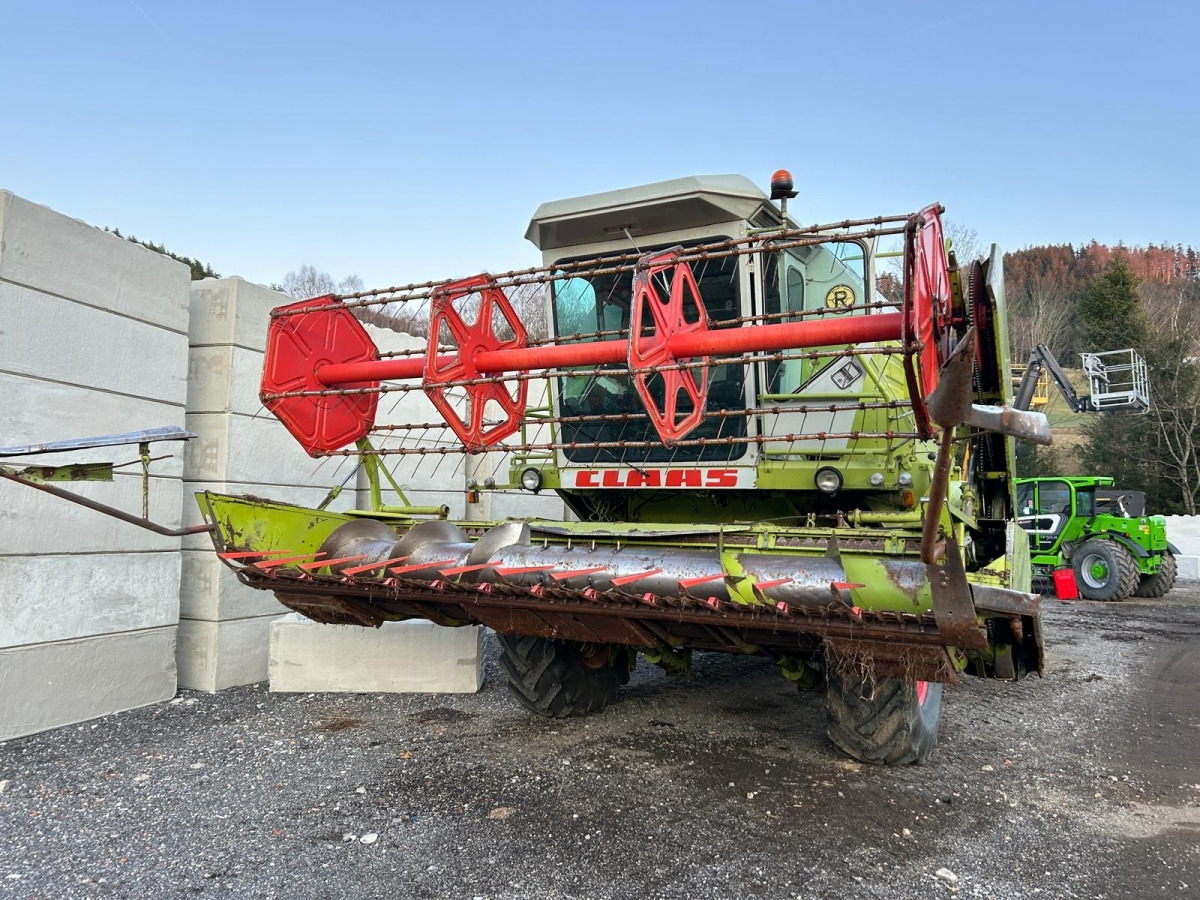 Claas Dominator 96 Mähdrescher - Combine harvester: picture 1 Claas Dominator 96 Mähdrescher - Combine harvester: picture 1